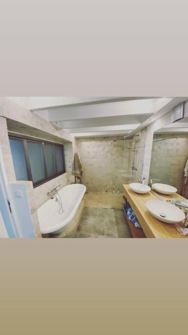 Casa Pelican Nantes Ngoại thất bức ảnh